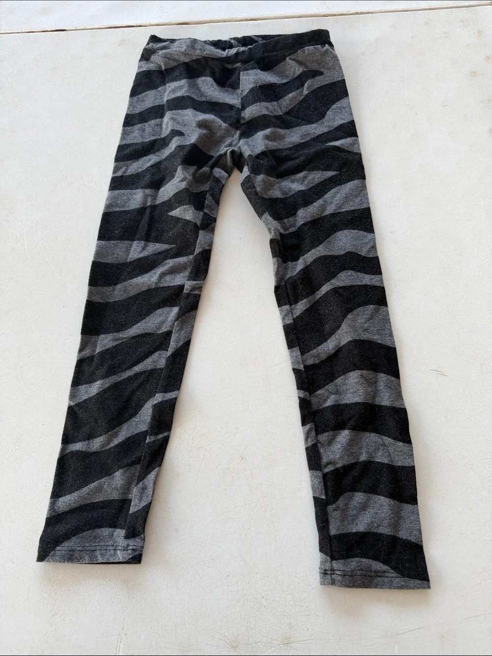 GAPKIDS Black and Gray Striped Kids Leggings